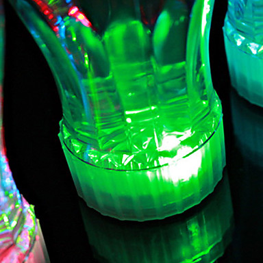 картинка Стакан светящийся разными цветами, с светодиодами от магазина Смехторг