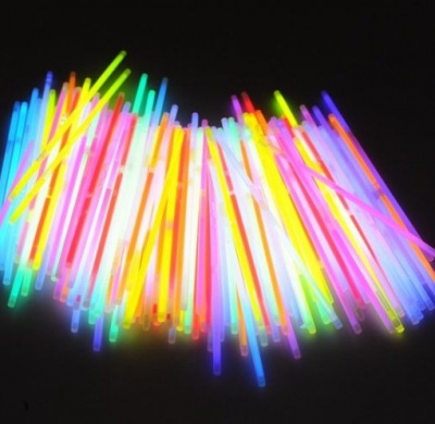 картинка Светящиеся неоновые палочки-браслеты (набор 100 шт) от магазина Смехторг